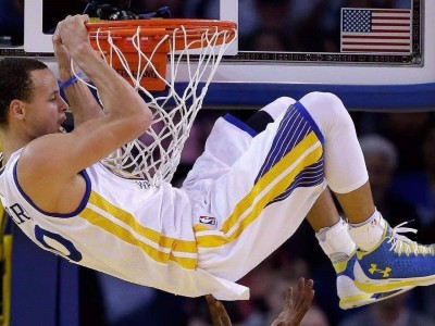 电竞投注平台-以列队致敬，阿贾克斯的风度，点亮足球世界的文明之光，阿贾克斯列队致敬，足球文明的优雅注脚